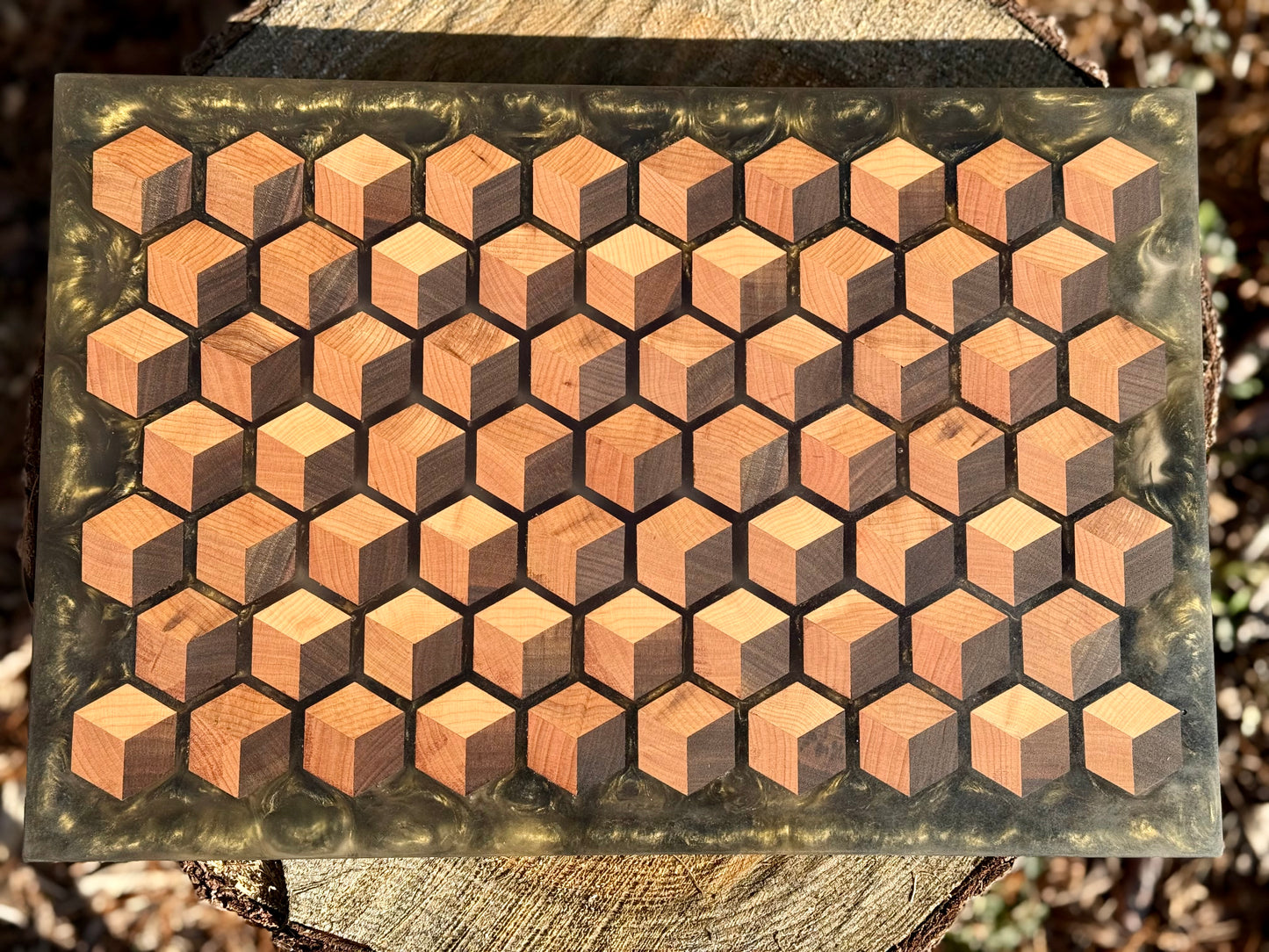 Signature HoneyCubed Cutting Board in Smoky Gold