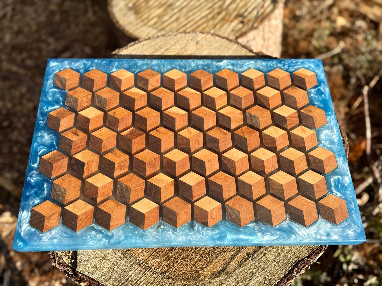 Signature HoneyCubed Cutting Board in Blue Skies