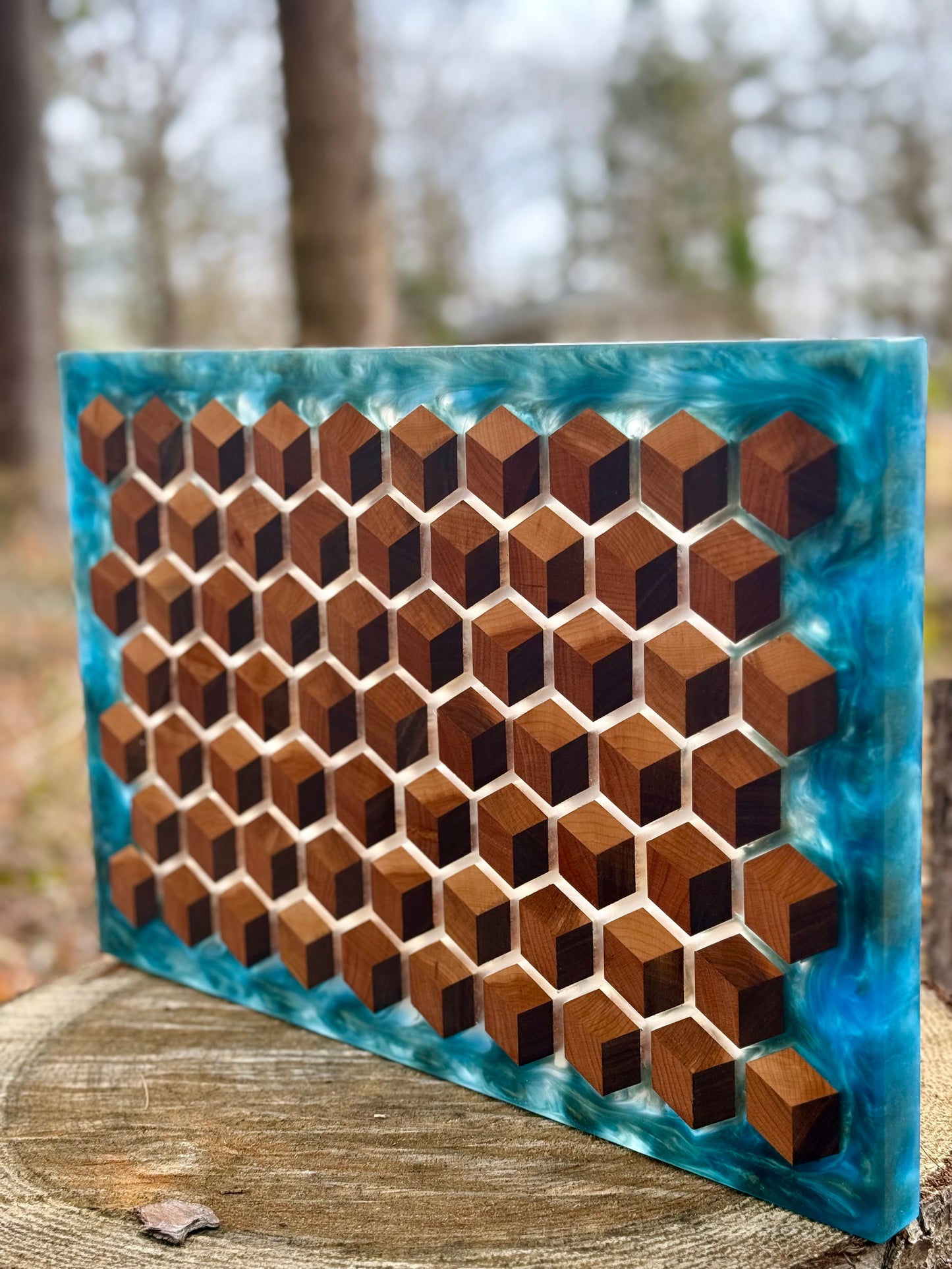 Signature HoneyCubed Cutting Board in Ocean Drift