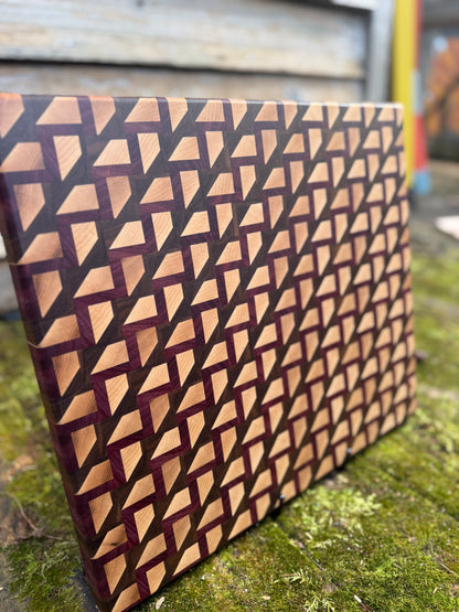 ZigZag Illusion with Purple Heart