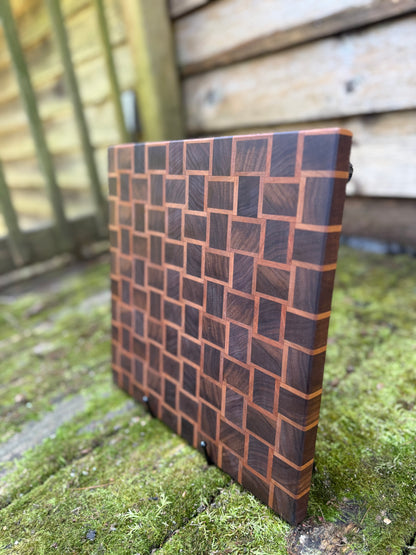 Small Basket Weave - Walnut Primary