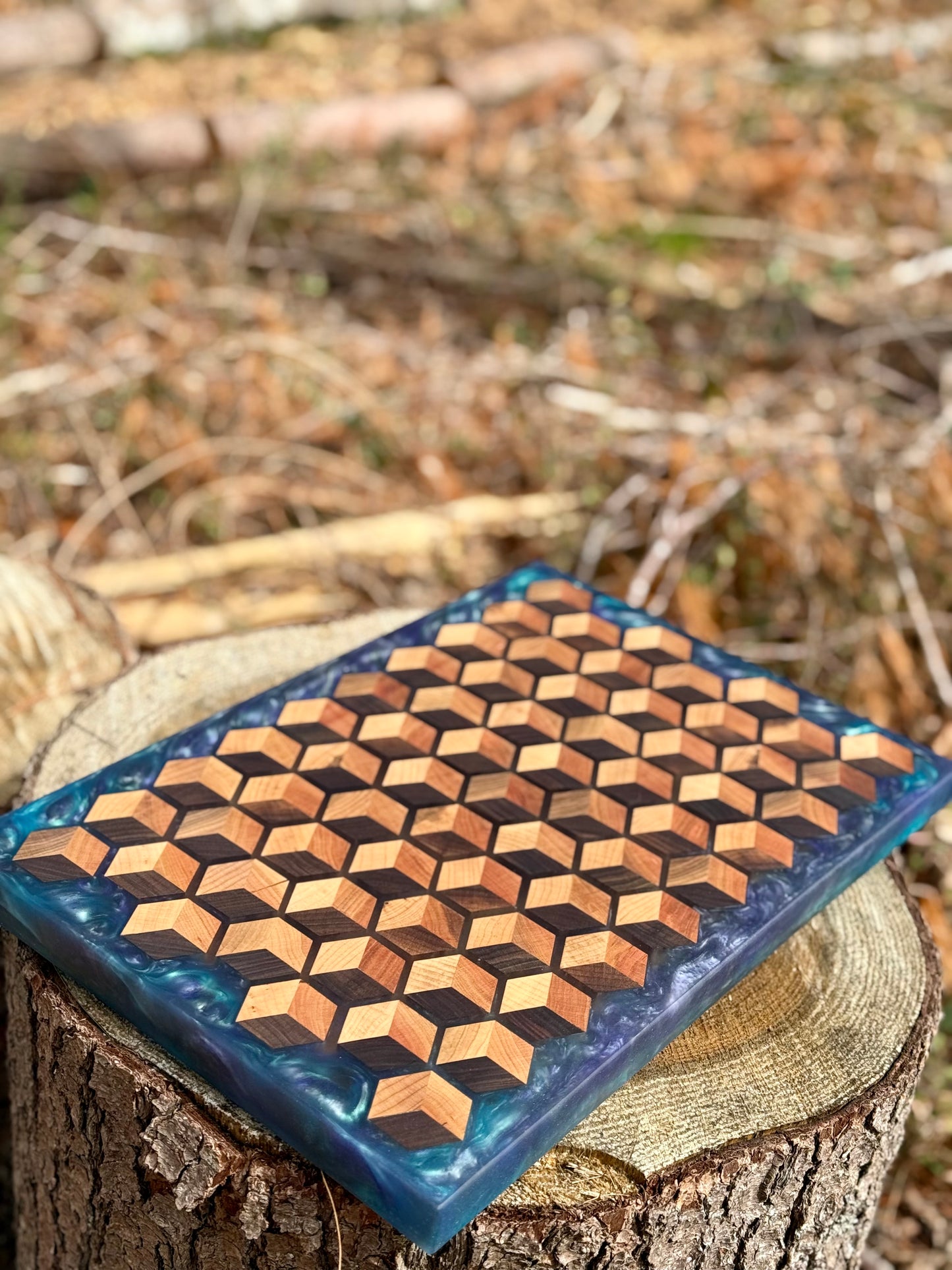 Signature HoneyCubed Cutting Board in Twilight Tide
