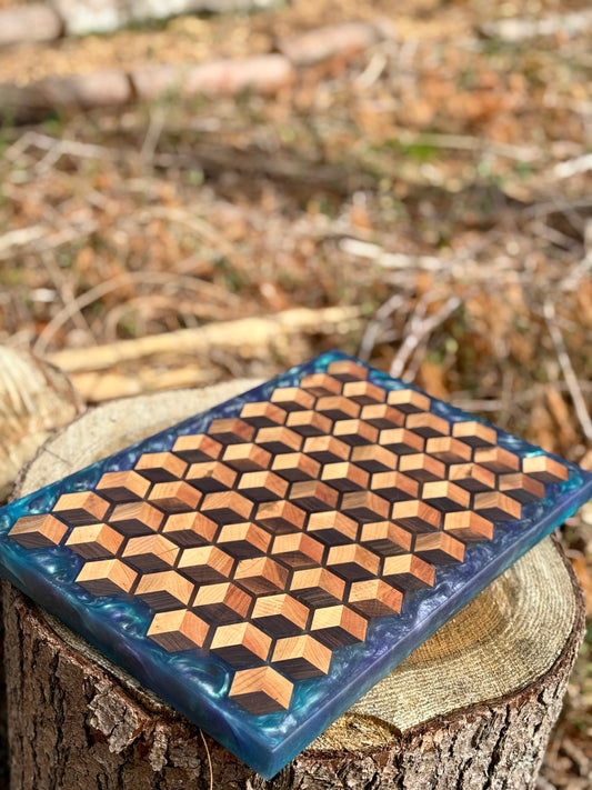 Signature HoneyCubed Cutting Board in Twilight Tide