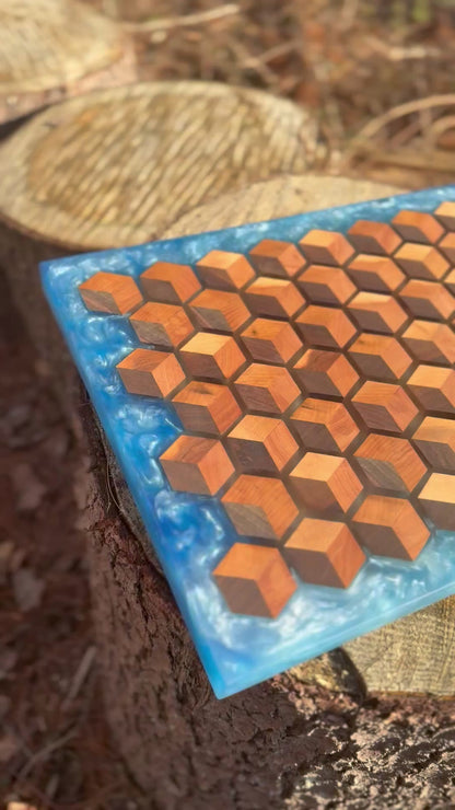 Signature HoneyCubed Cutting Board in Blue Skies