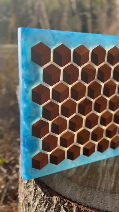 Signature HoneyCubed Cutting Board in Blue Skies